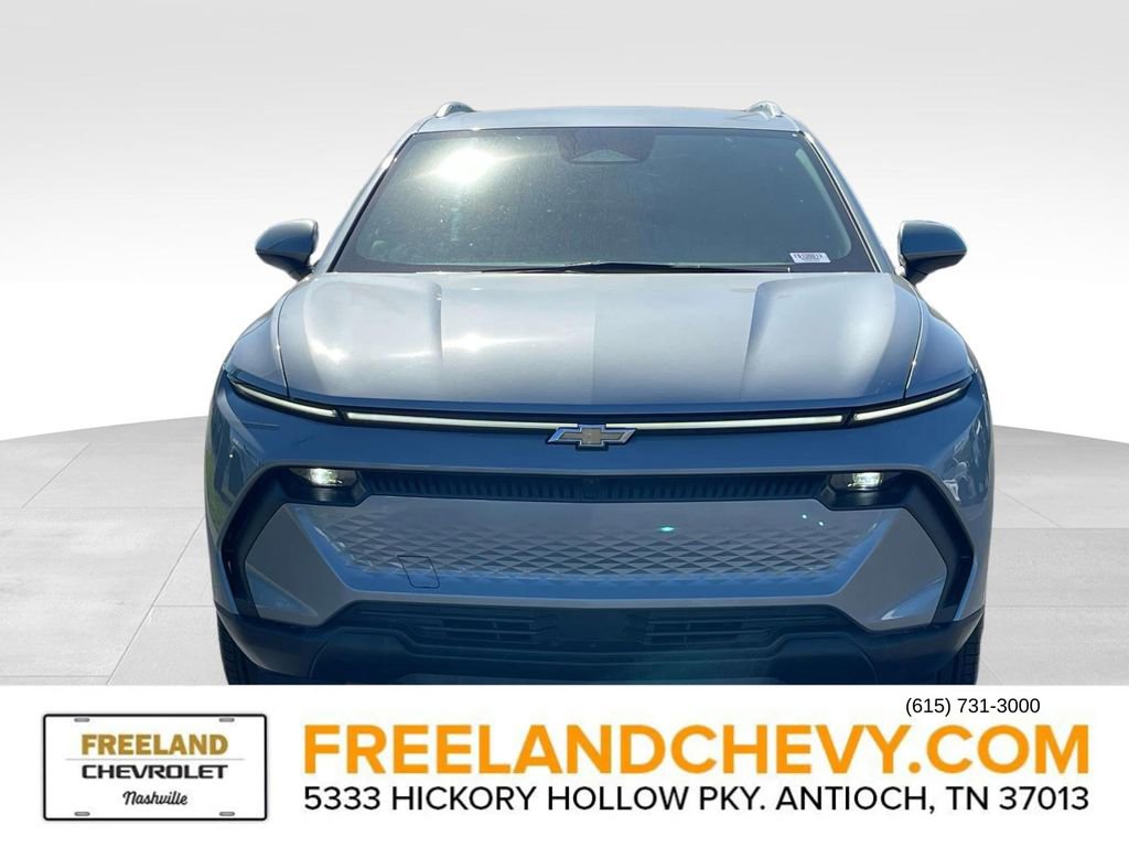 New 2026 Chevrolet Equinox EV LT image 8