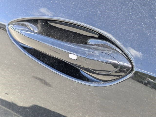 Certified 2025 Chevrolet Trax LT w/ LT Convenience Package image 9