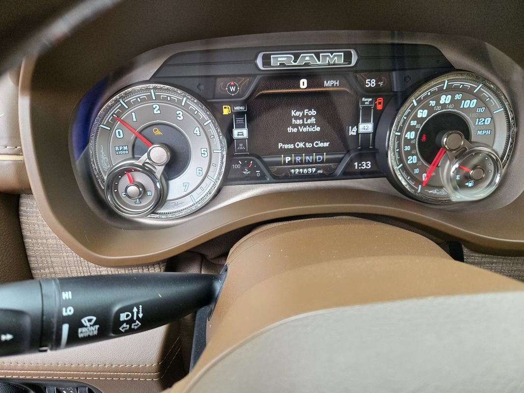 Used 2019 RAM 1500 Laramie Longhorn AWD/4WD image 17