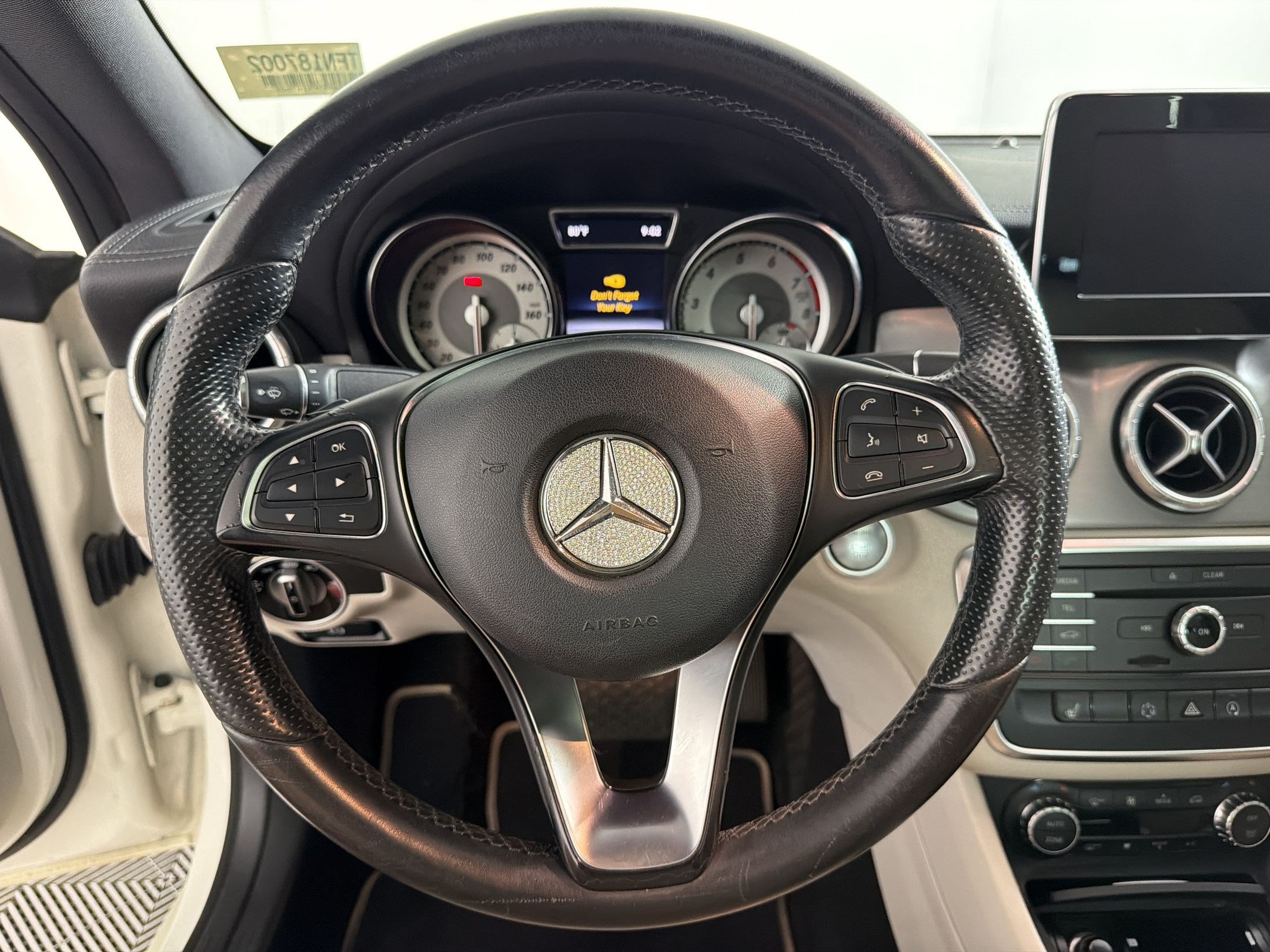 Used 2015 Mercedes-Benz CLA 250 4MATIC image 11