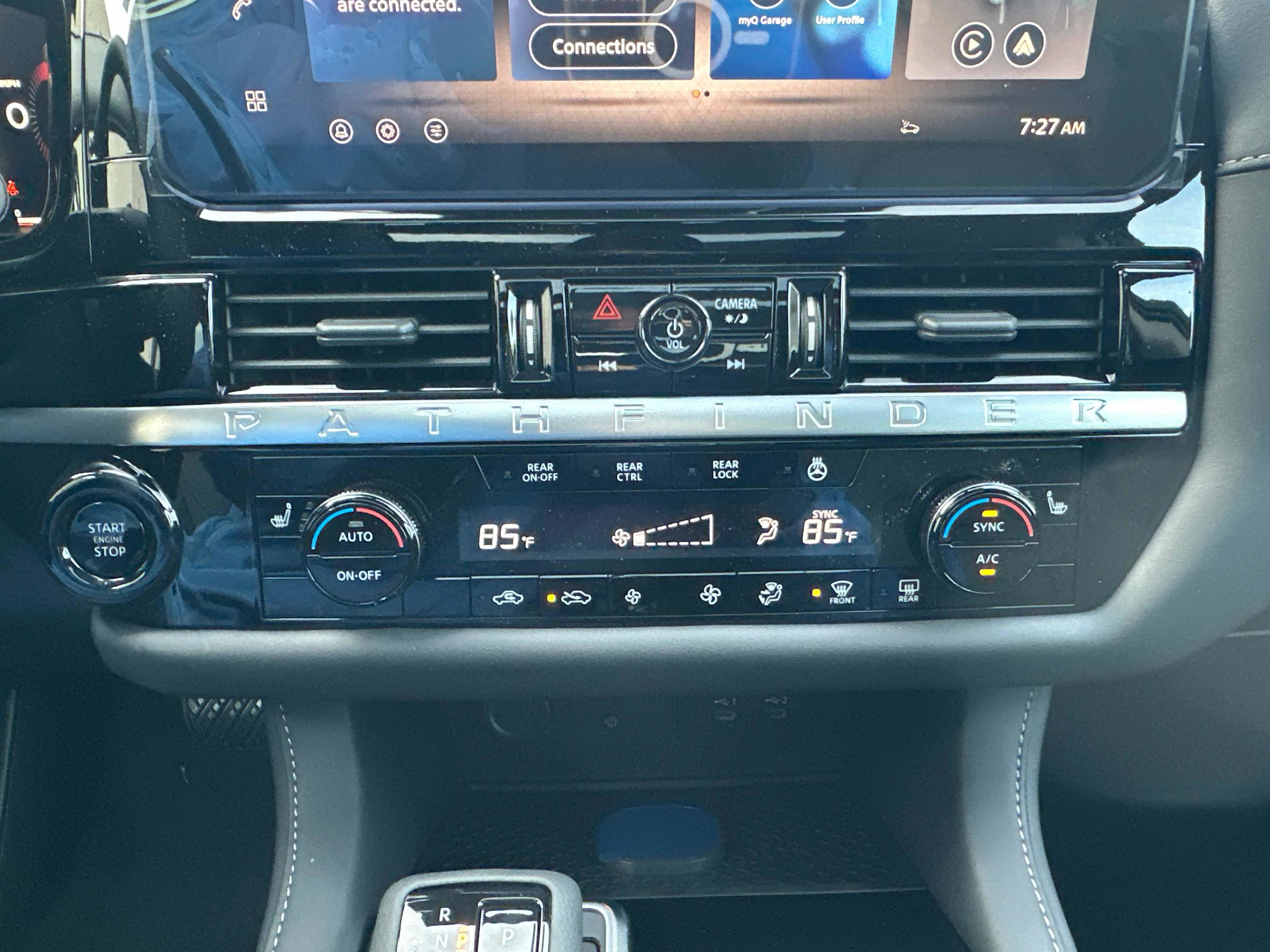 New 2026 Nissan Pathfinder SL AWD/4WD image 31