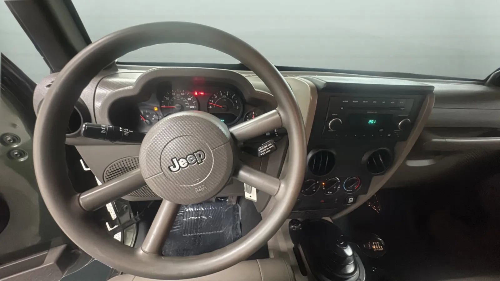 Used 2009 Jeep Wrangler X AWD/4WD image 10