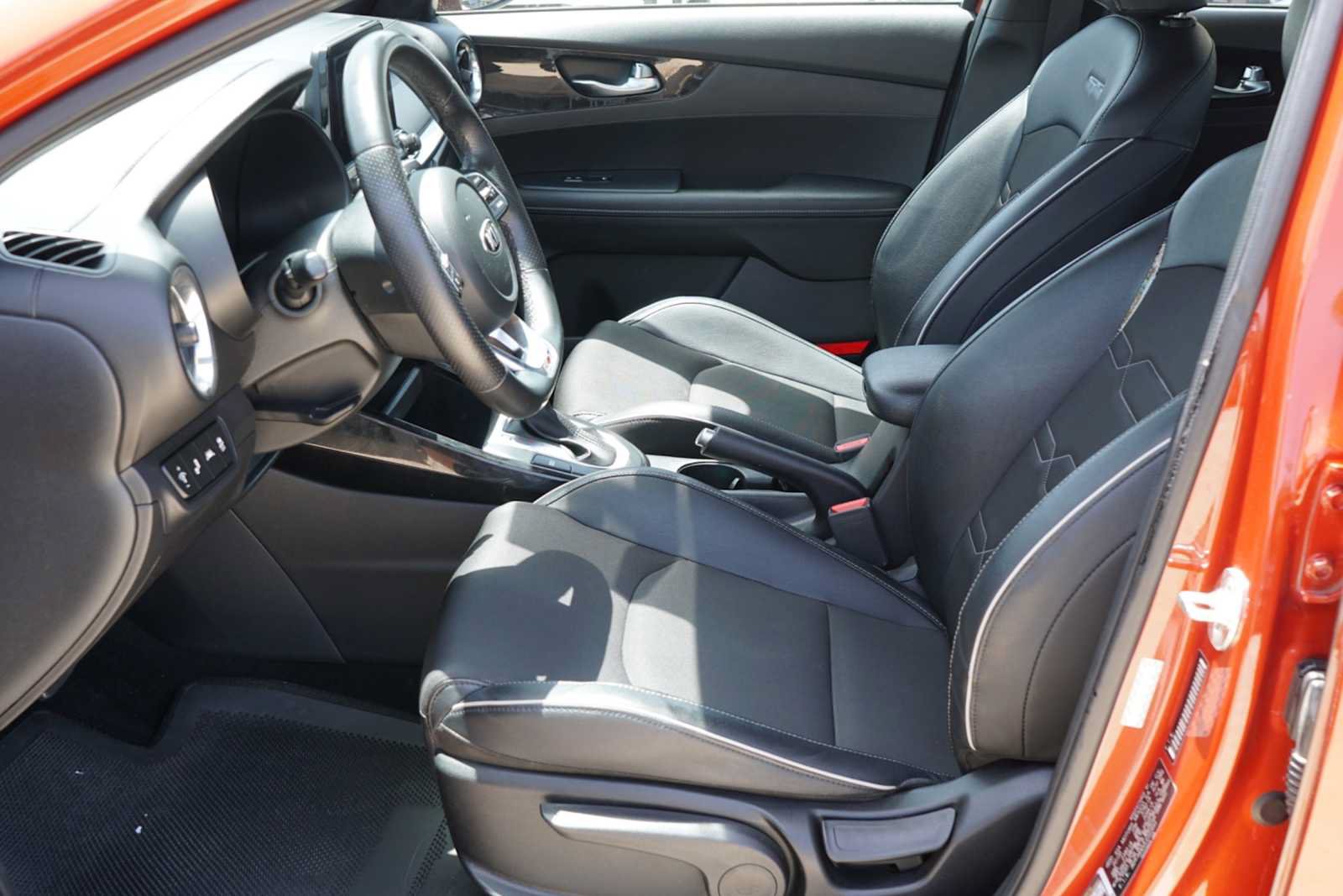 Used 2020 Kia Forte GT-Line FWD image 9
