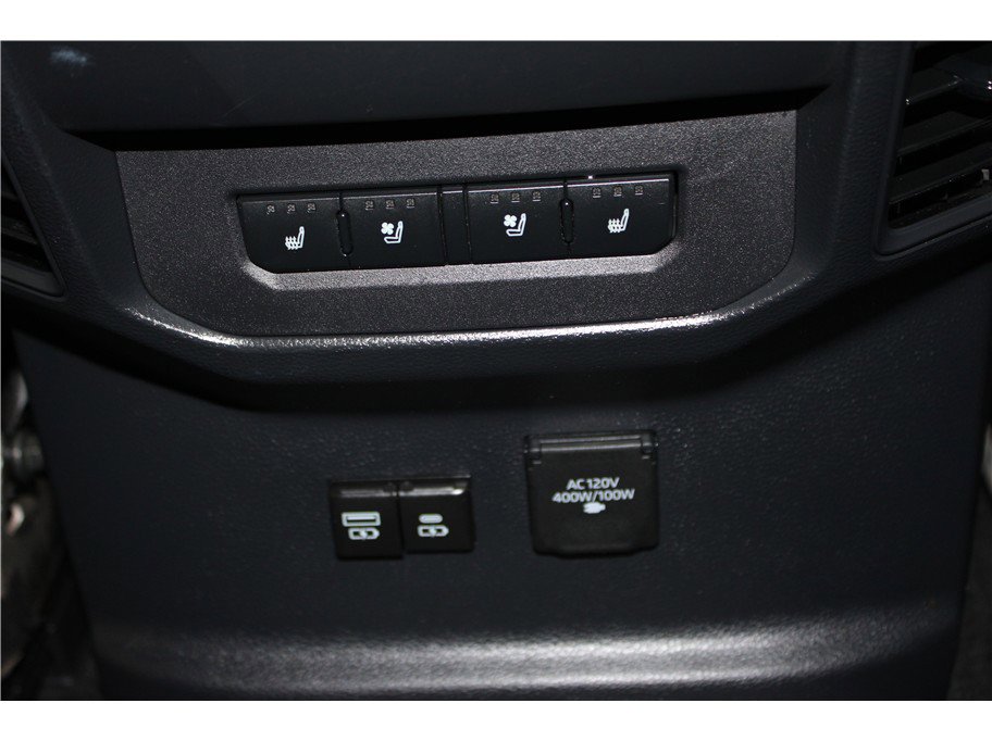 Used 2022 Toyota Tundra Capstone image 19