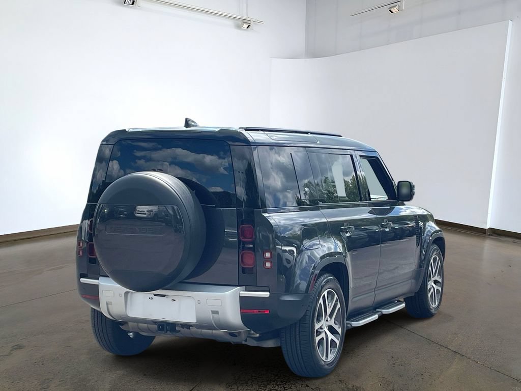 Certified 2024 Land Rover Defender 110 S AWD/4WD image 7