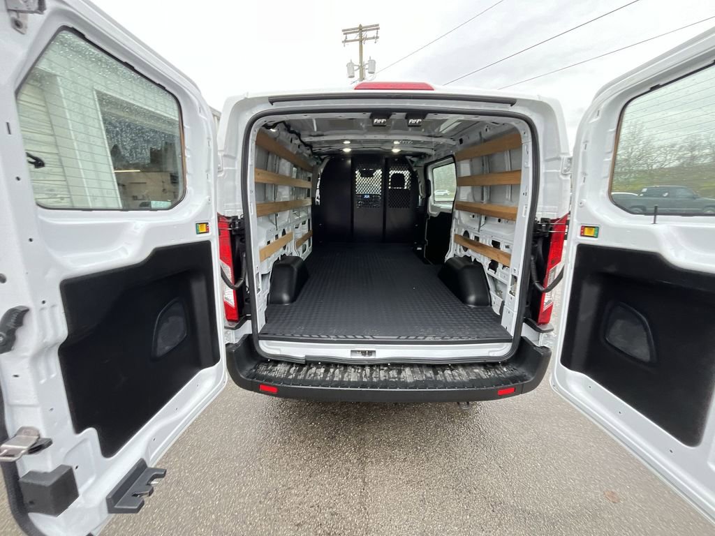 Used 2024 Ford Transit 250 Low Roof w/ Exterior Upgrade Package image 21