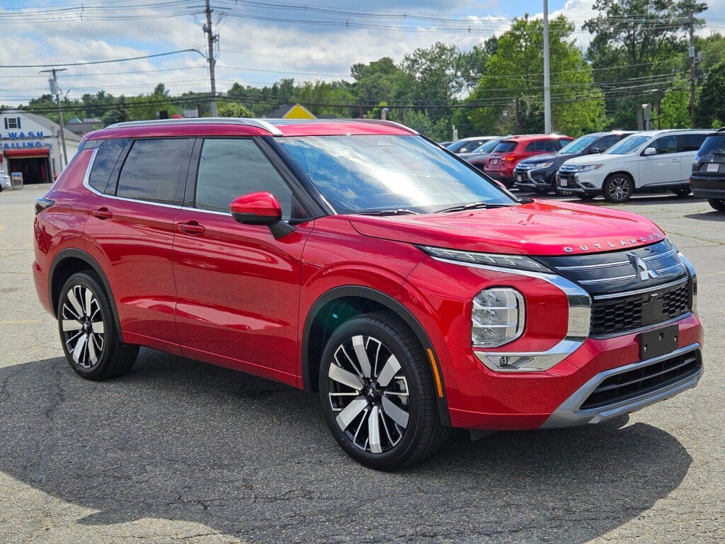 New 2025 Mitsubishi Outlander SEL image 6