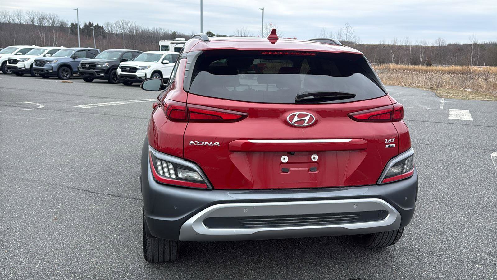 Used 2022 Hyundai Kona Limited image 8