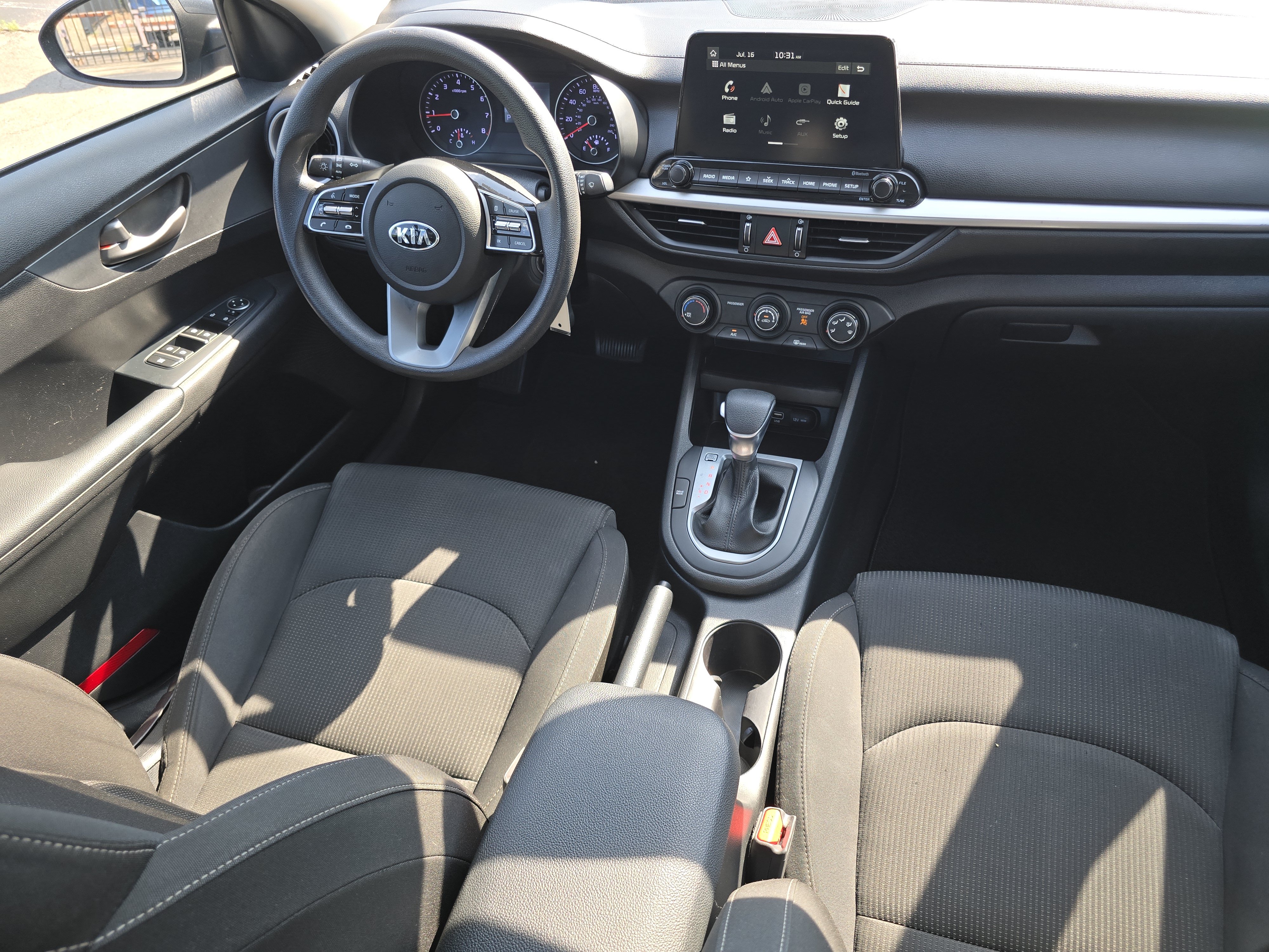 Used 2020 Kia Forte LXS FWD image 25