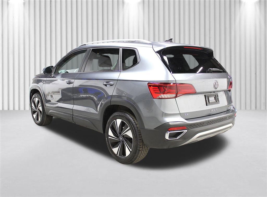 Used 2024 Volkswagen Taos SE AWD/4WD image 5