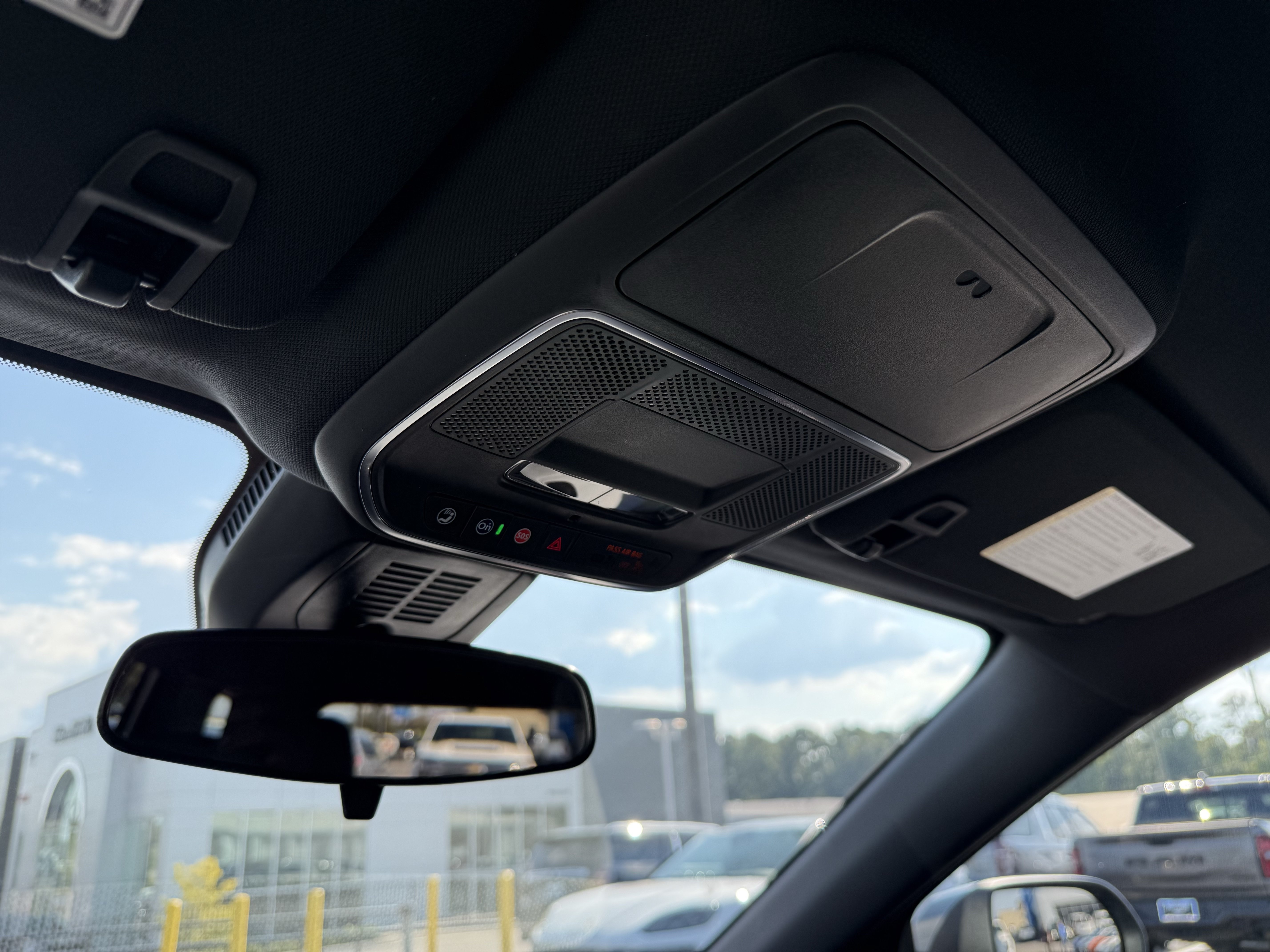New 2027 Chevrolet Equinox RS FWD image 29