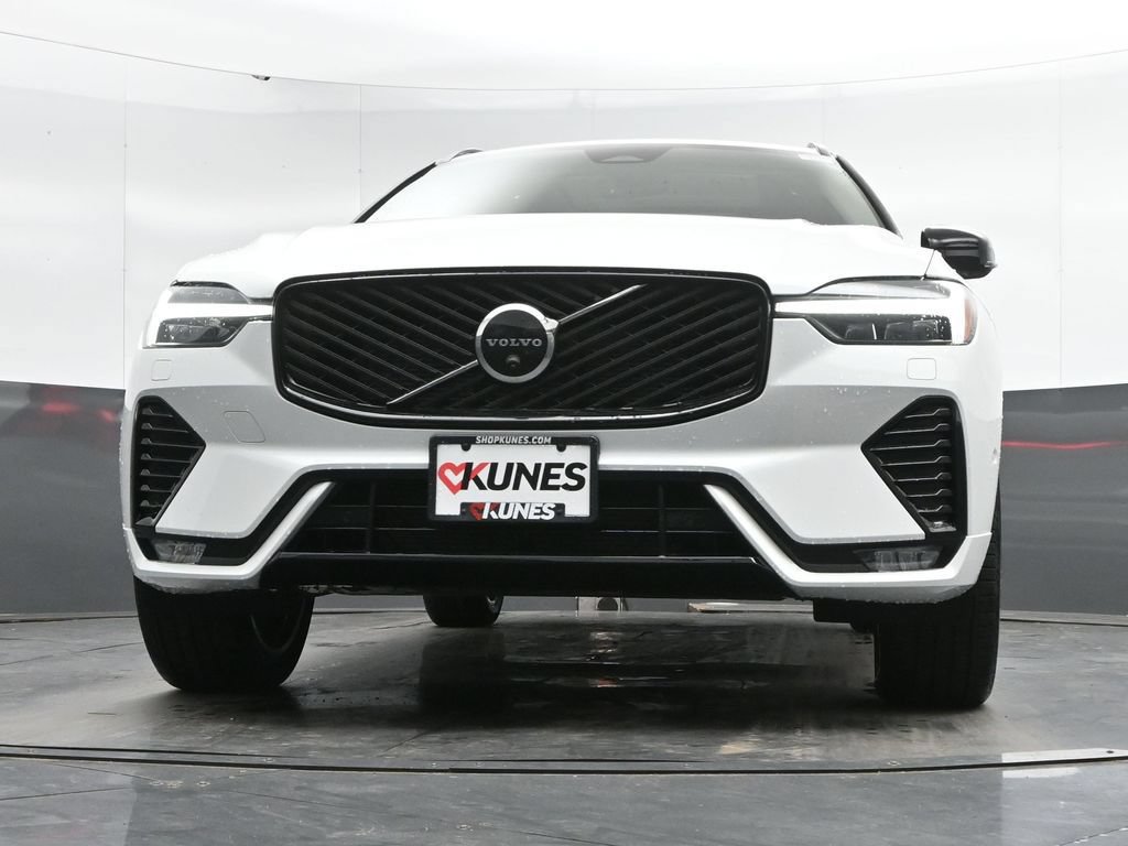 New 2026 Volvo XC60 B5 Plus w/ Climate Package AWD/4WD image 38