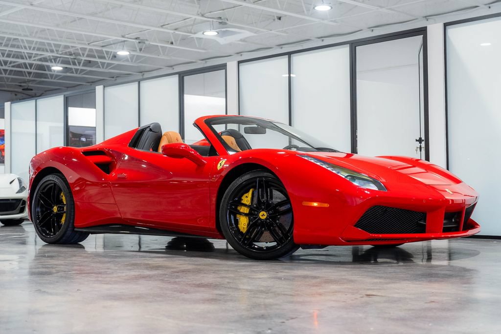 Used 2018 Ferrari 488 Spider RWD image 6