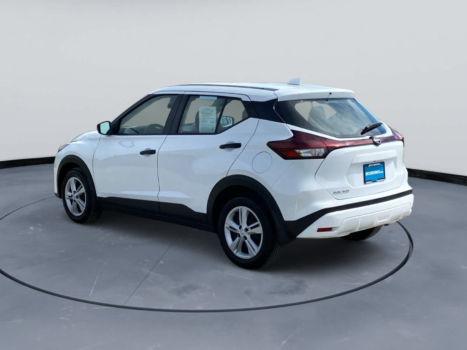 Used 2025 Nissan Kicks Play S FWD image 10