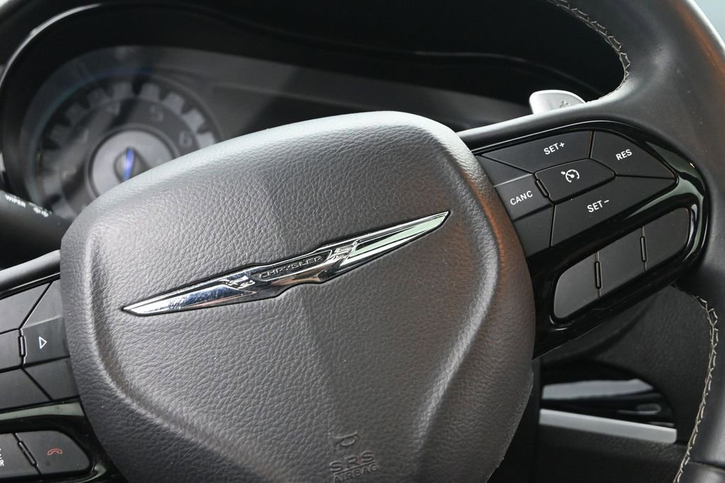Used 2017 Chrysler 300 S w/ 300S Premium Group AWD/4WD image 29