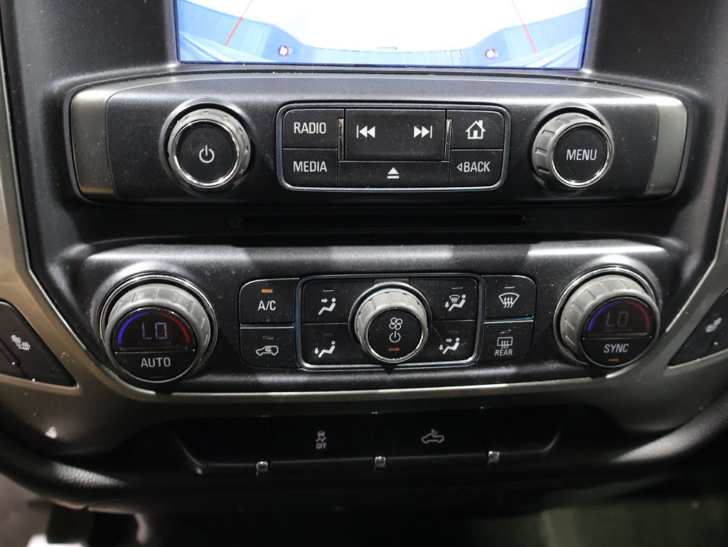 Used 2018 Chevrolet Silverado 1500 LT w/ All Star Edition AWD/4WD image 28