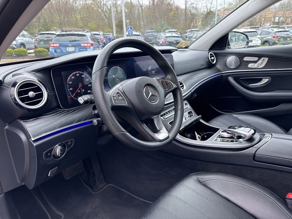 Used 2018 Mercedes-Benz E 300 4MATIC image 13