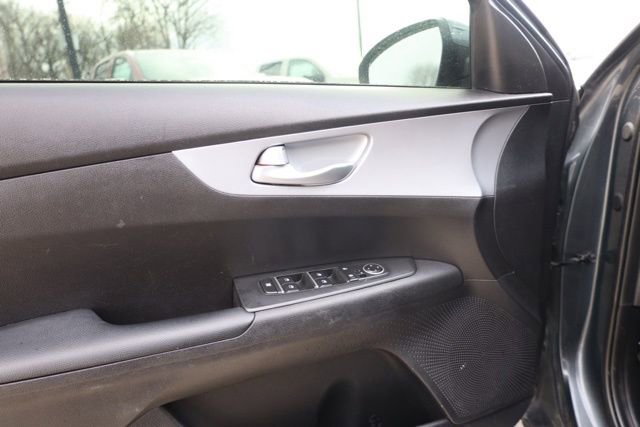 Used 2023 Kia Forte LXS FWD image 19
