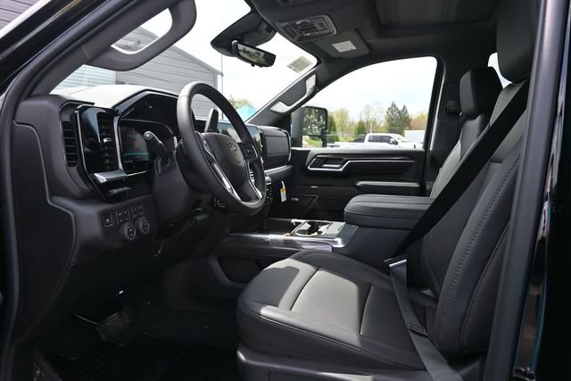 New 2026 Chevrolet Silverado 3500 LTZ w/ LTZ Plus Package AWD/4WD image 13