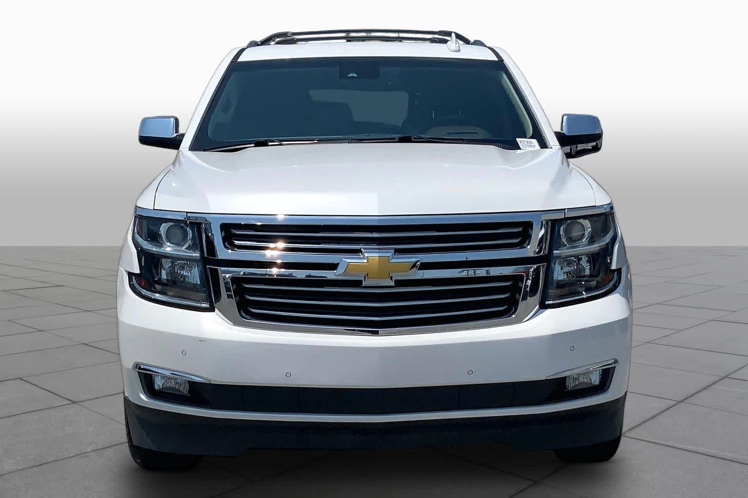 Used 2016 Chevrolet Suburban LTZ RWD image 4
