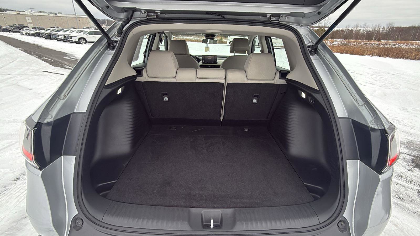 Used 2023 Honda HR-V LX image 21