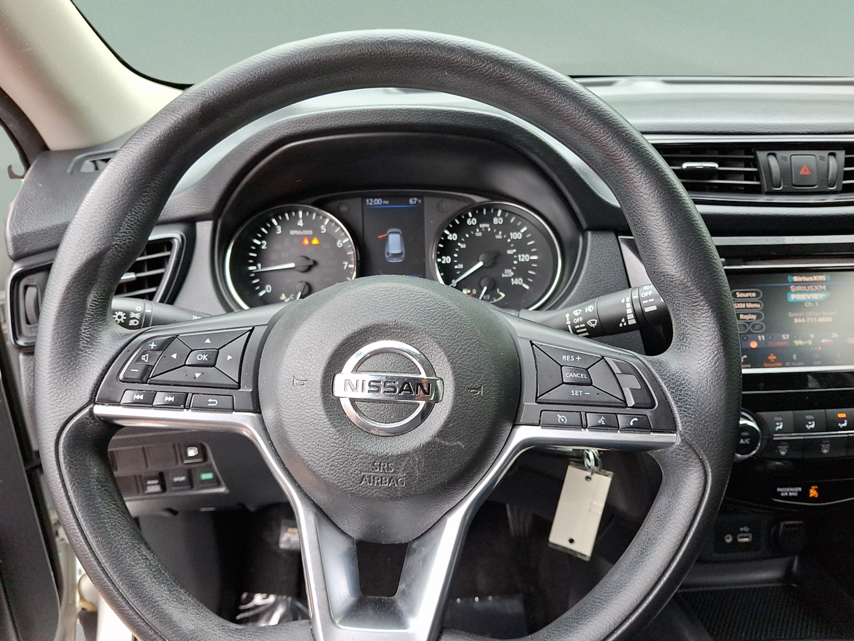Used 2018 Nissan Rogue S AWD/4WD image 16