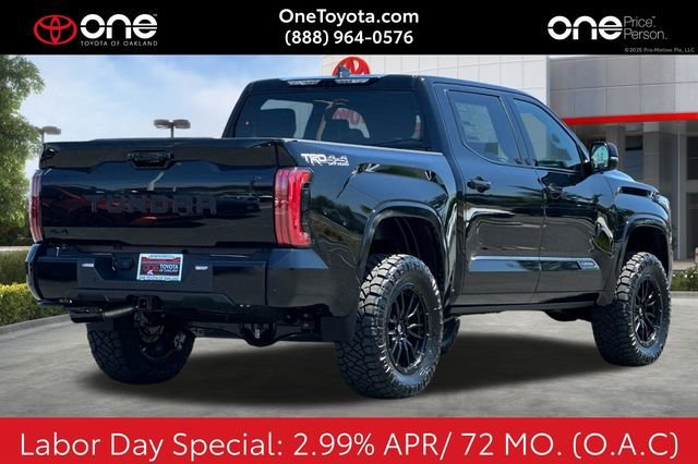 New 2026 Toyota Tundra Platinum w/ TRD Off-Road Package AWD/4WD image 4