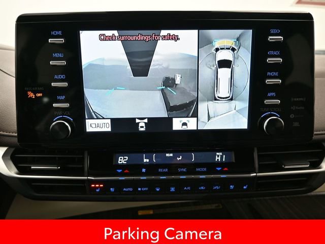 Certified 2023 Toyota Sienna Platinum image 17