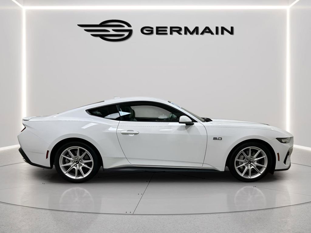 Used 2024 Ford Mustang GT Premium RWD image 9