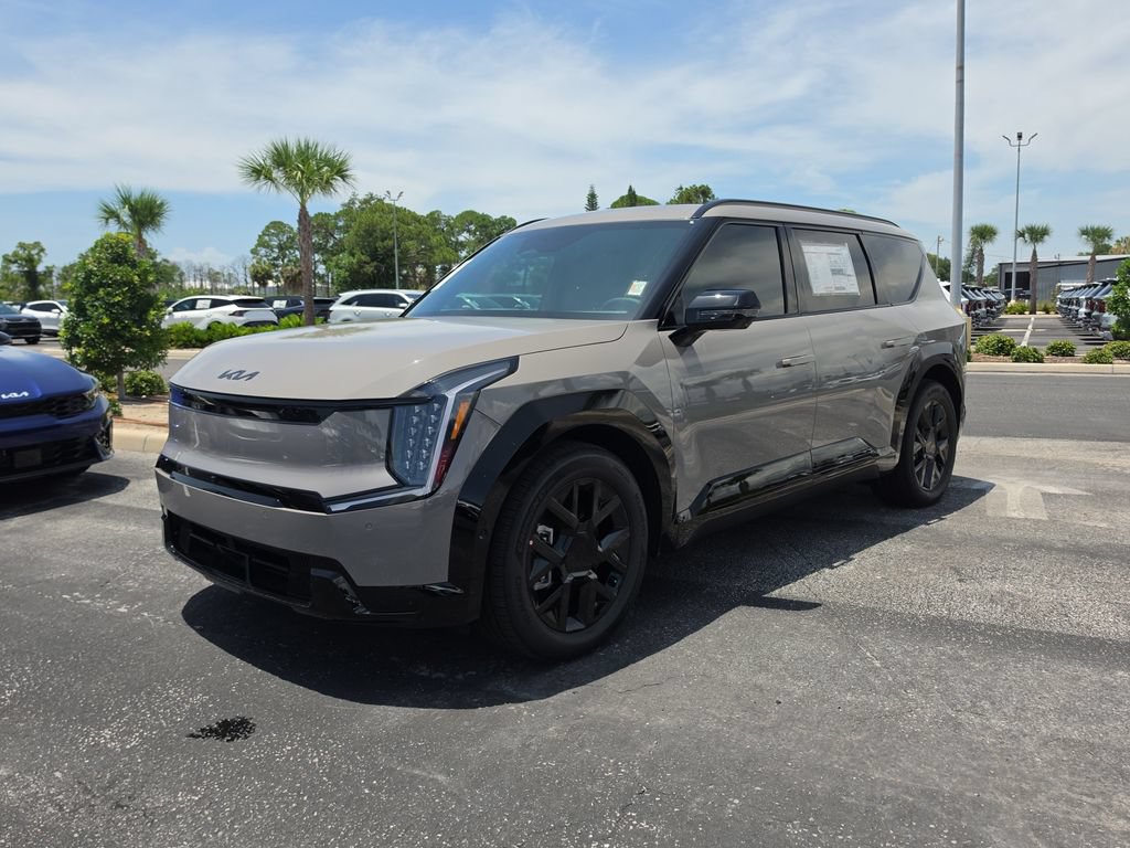 New 2026 Kia EV9 Land w/ Nightfall Edition Package AWD/4WD image 4