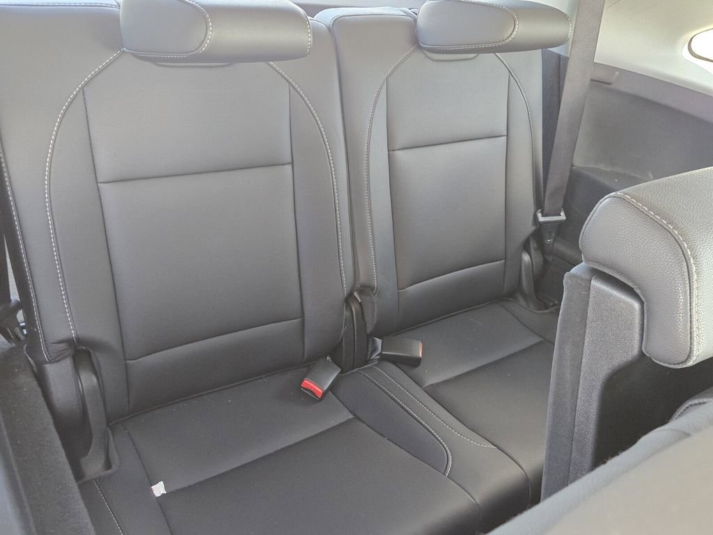 Used 2020 Acura MDX FWD w/ Technology Package image 18