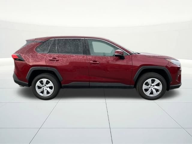 Used 2023 Toyota RAV4 LE image 6