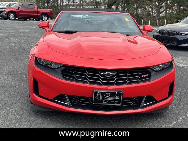 Used 2020 Chevrolet Camaro LT w/ RS Package RWD image 2