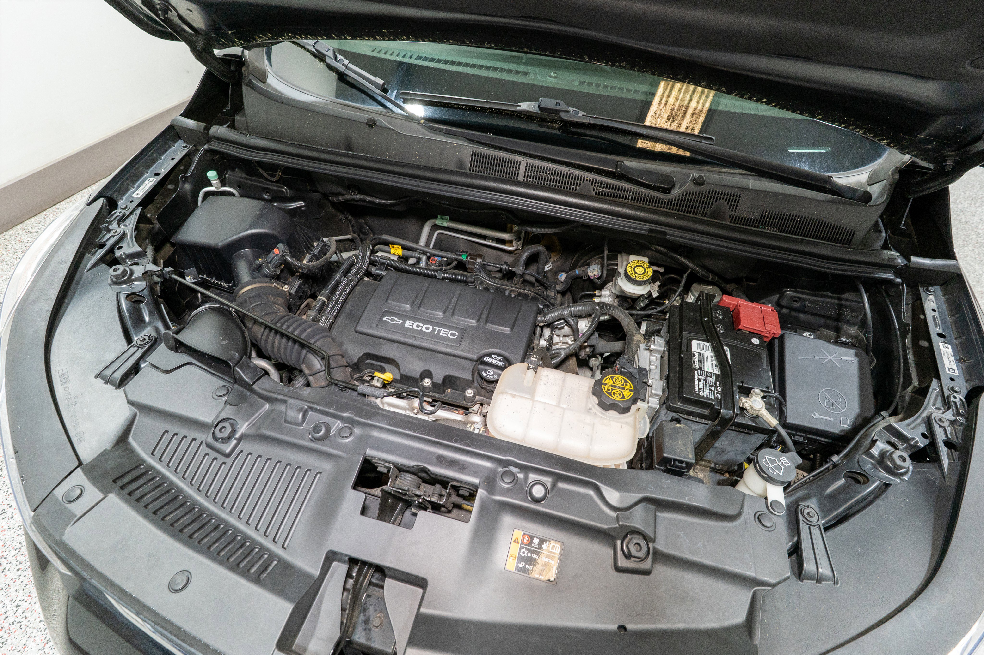 Used 2019 Chevrolet Trax LT w/ LT Convenience Package image 30