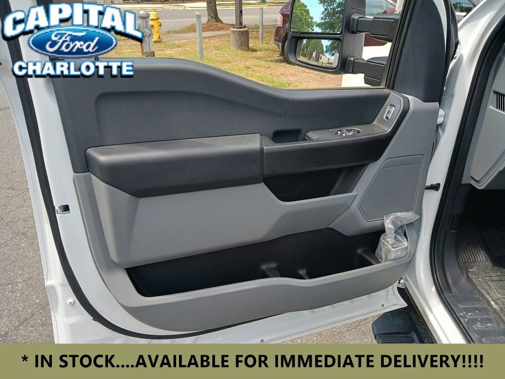 New 2024 Ford F350 XL w/ XL Chrome Package image 15