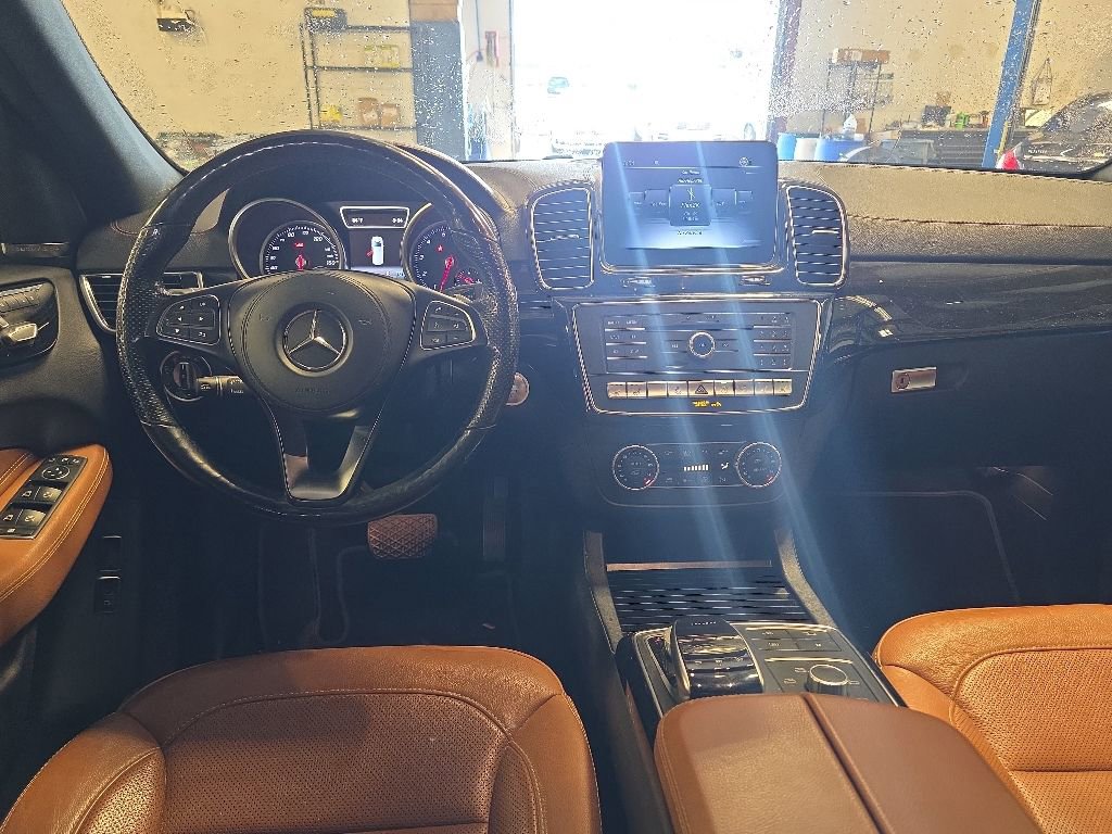 Used 2019 Mercedes-Benz GLS 450 4MATIC image 4
