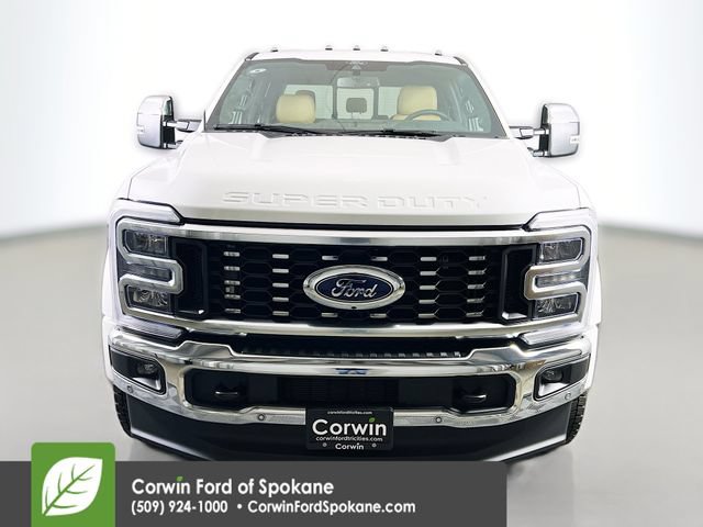 New 2026 Ford F450 Lariat w/ Lariat Premium Package AWD/4WD image 4
