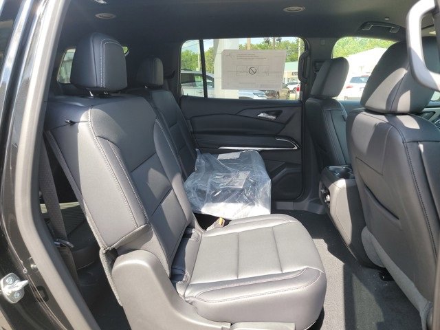 New 2026 Chevrolet Traverse LT w/ Driver Confidence Package image 17