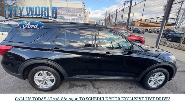 Certified 2023 Ford Explorer XLT image 6