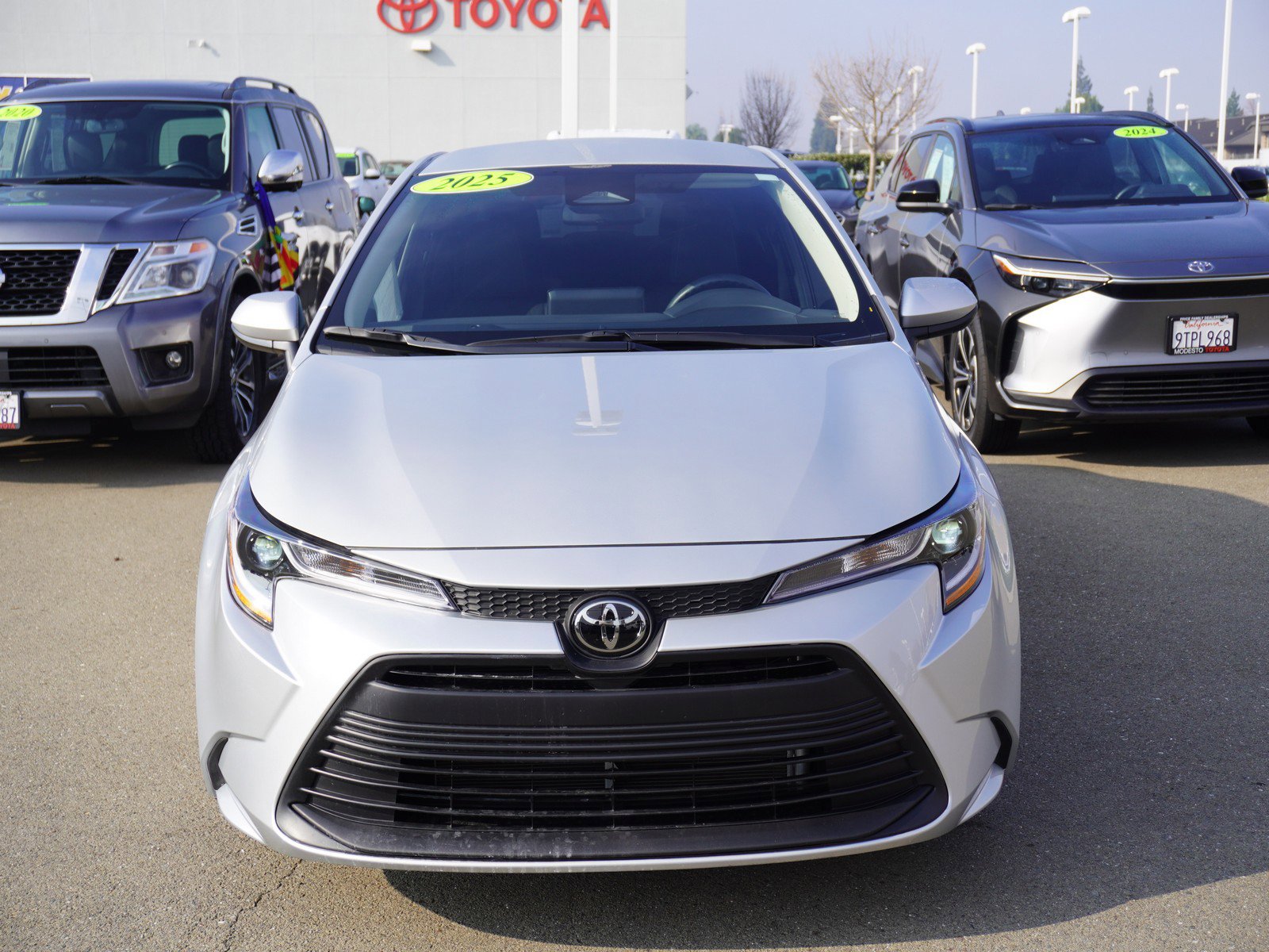 Used 2025 Toyota Corolla LE image 6