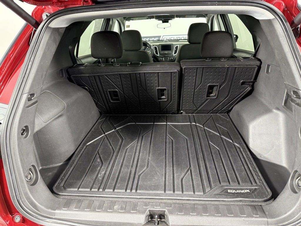 Used 2024 Chevrolet Equinox LT w/ LPO, Floor Liner Package image 10