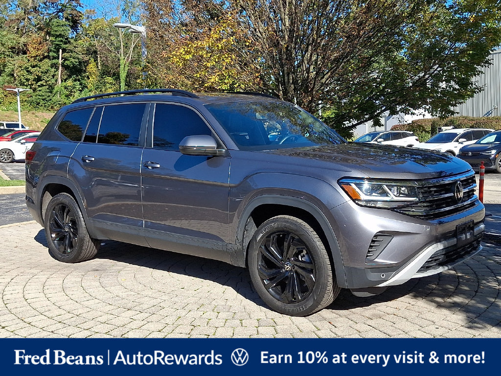 Used 2023 Volkswagen Atlas SE w/ Panoramic Sunroof Package AWD/4WD image 1