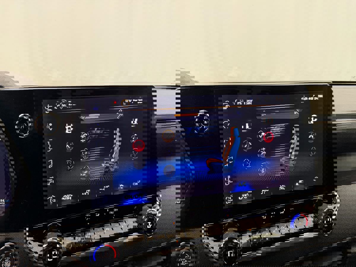 Used 2026 Chevrolet Colorado Trail Boss image 26