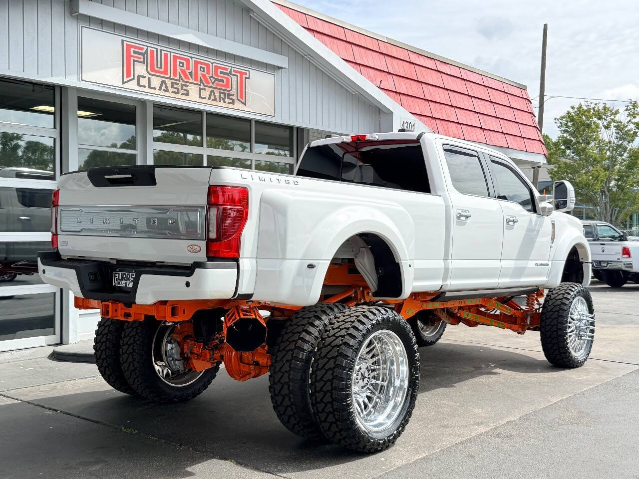 Used 2021 Ford F450 Limited w/ FX4 Off-Road Package AWD/4WD image 3