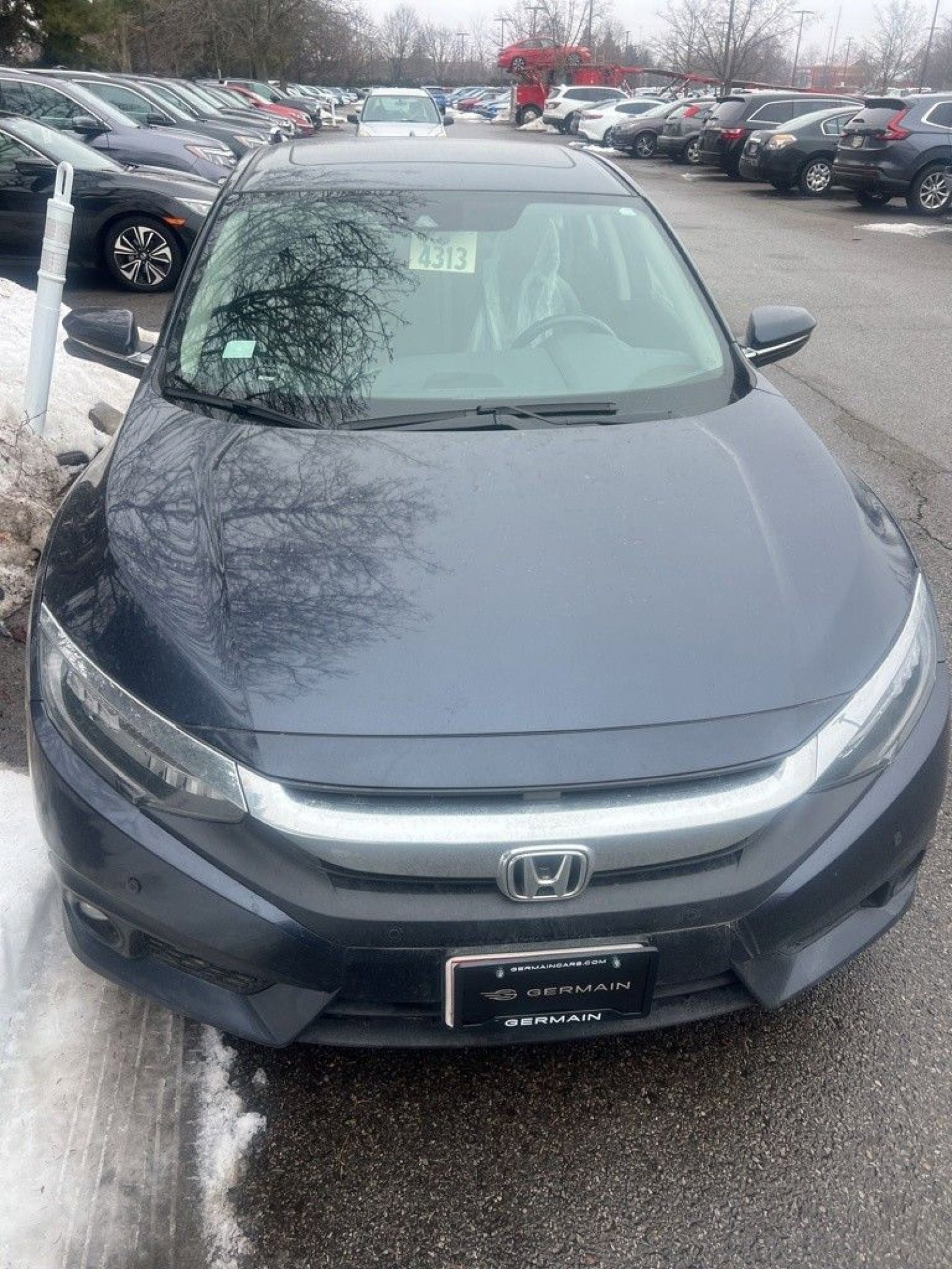 Used 2018 Honda Civic Touring image 6