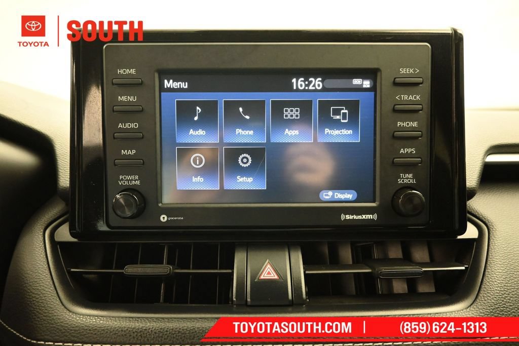 Used 2021 Toyota RAV4 LE AWD/4WD image 14