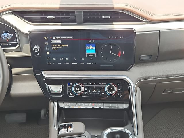 Used 2025 GMC Sierra 1500 Denali w/ Denali Reserve Package AWD/4WD image 22