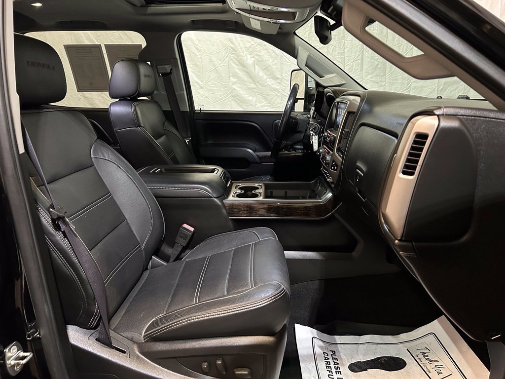 Used 2015 GMC Sierra 2500 Denali AWD/4WD image 37
