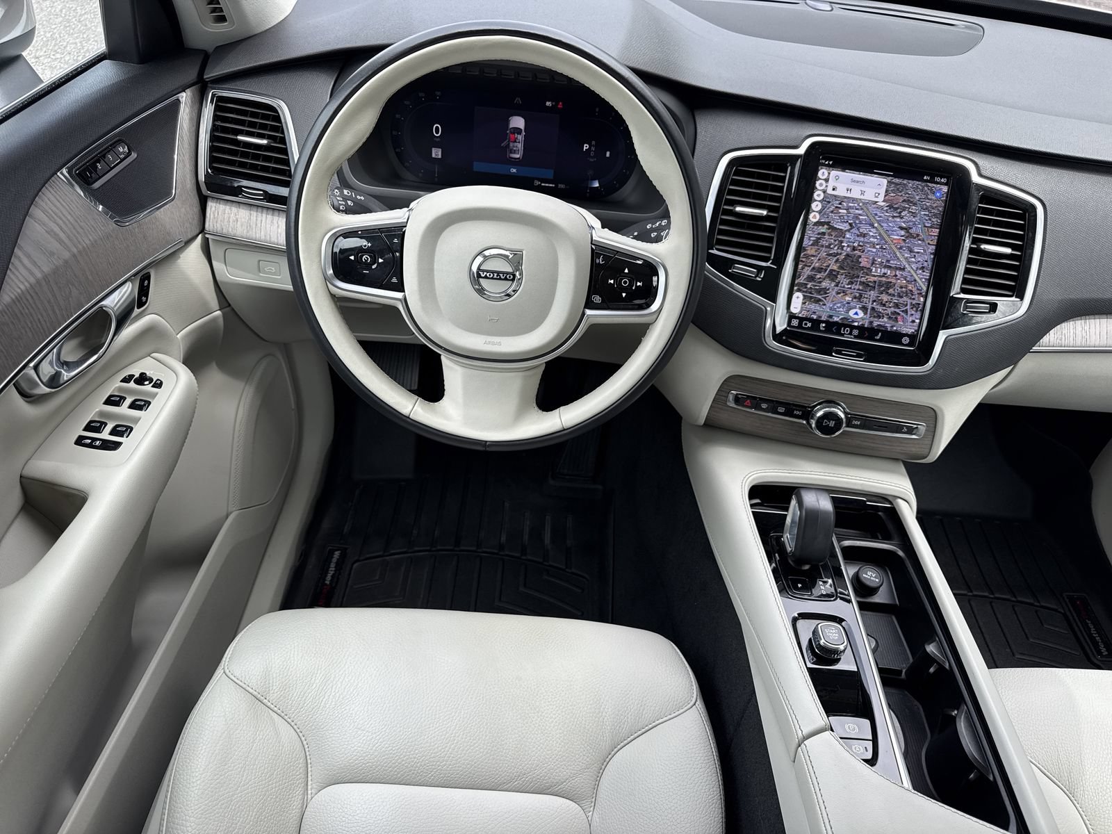Used 2023 Volvo XC90 B6 Plus AWD/4WD image 15