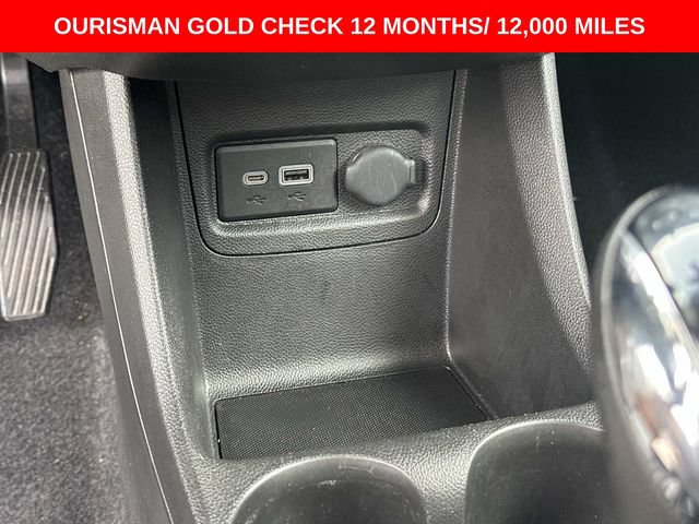 Used 2020 Chevrolet Spark LT FWD image 28